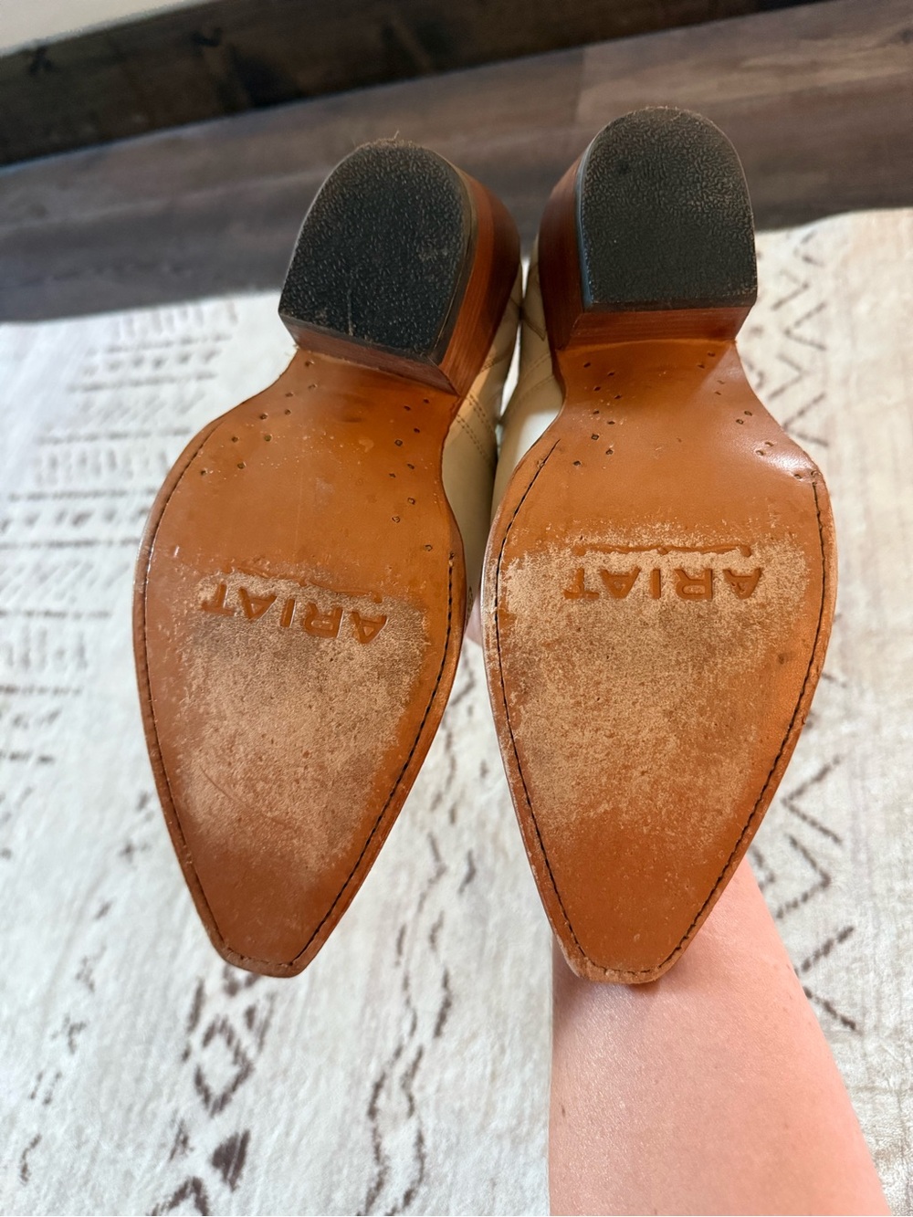 Ariat Dixon Bootie - White - Picture 3 of 6